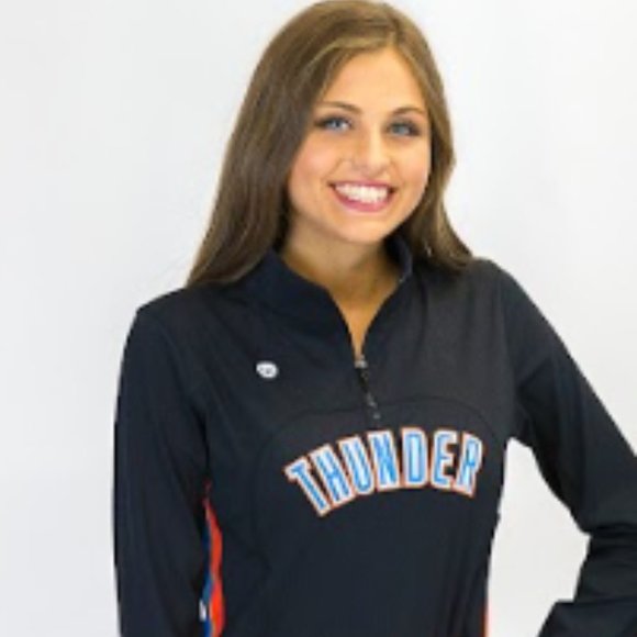 OKC Thunder Women's 1/4 Zip Athletic Yoga Jacket - Fanwear - 50% Off MSRP - Picture 1 of 3